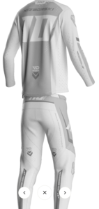 חליפות רכיבה 110